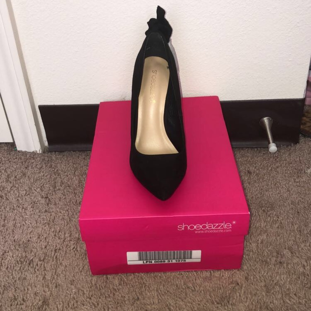 Shoe Dazzle pumps for sale !!! - Picture 4 of 4